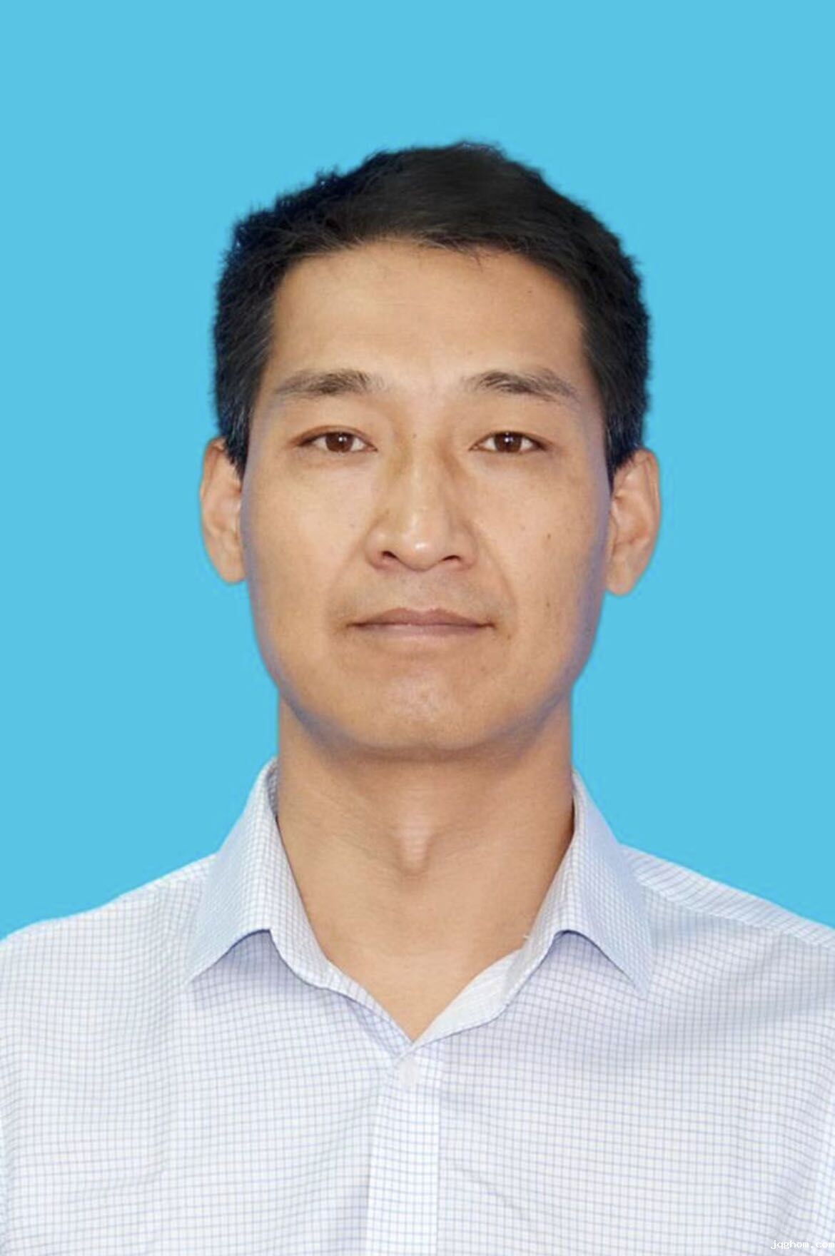 燕峰.jpg 燕峰.jpg