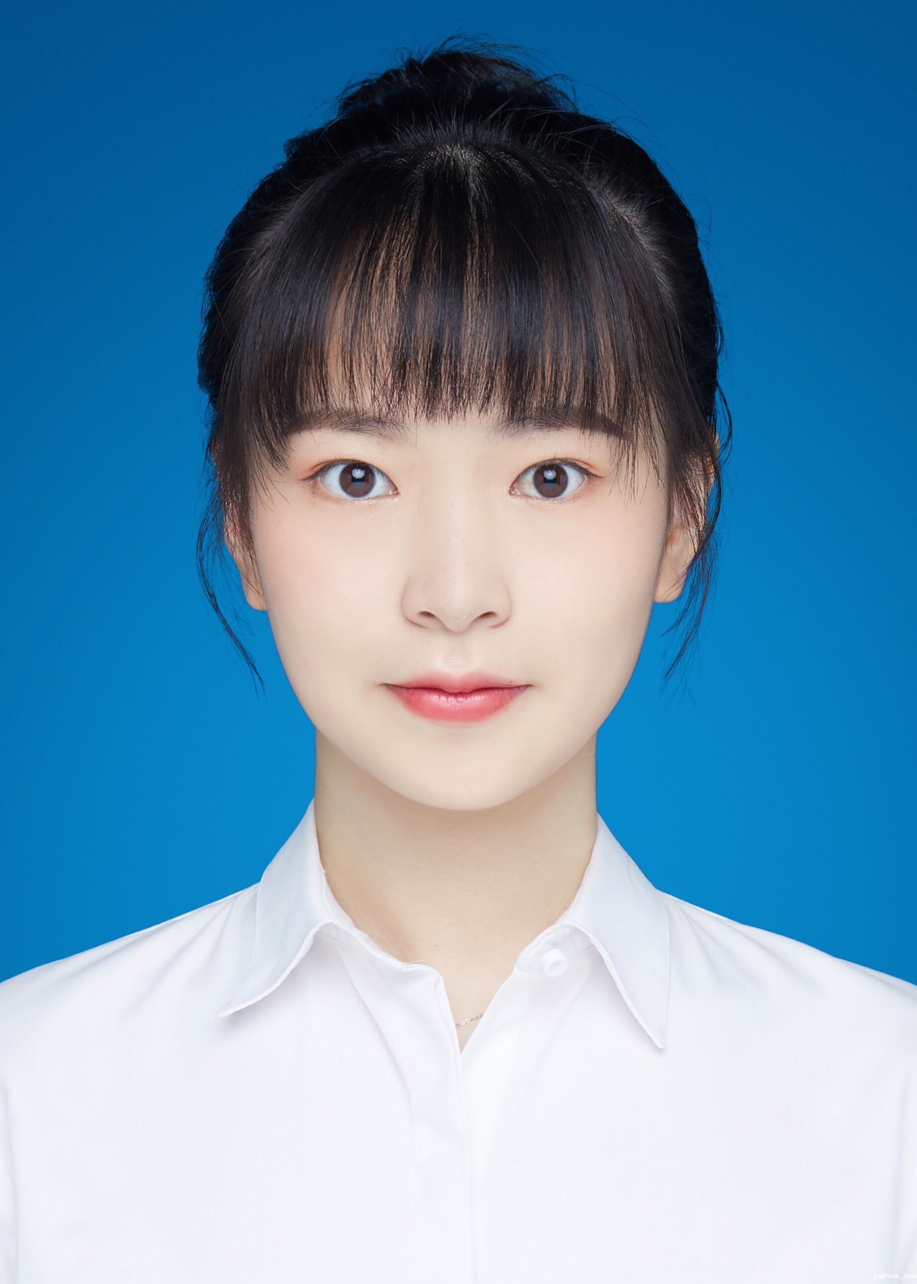 黄馨逸.jpg 黄馨逸.jpg