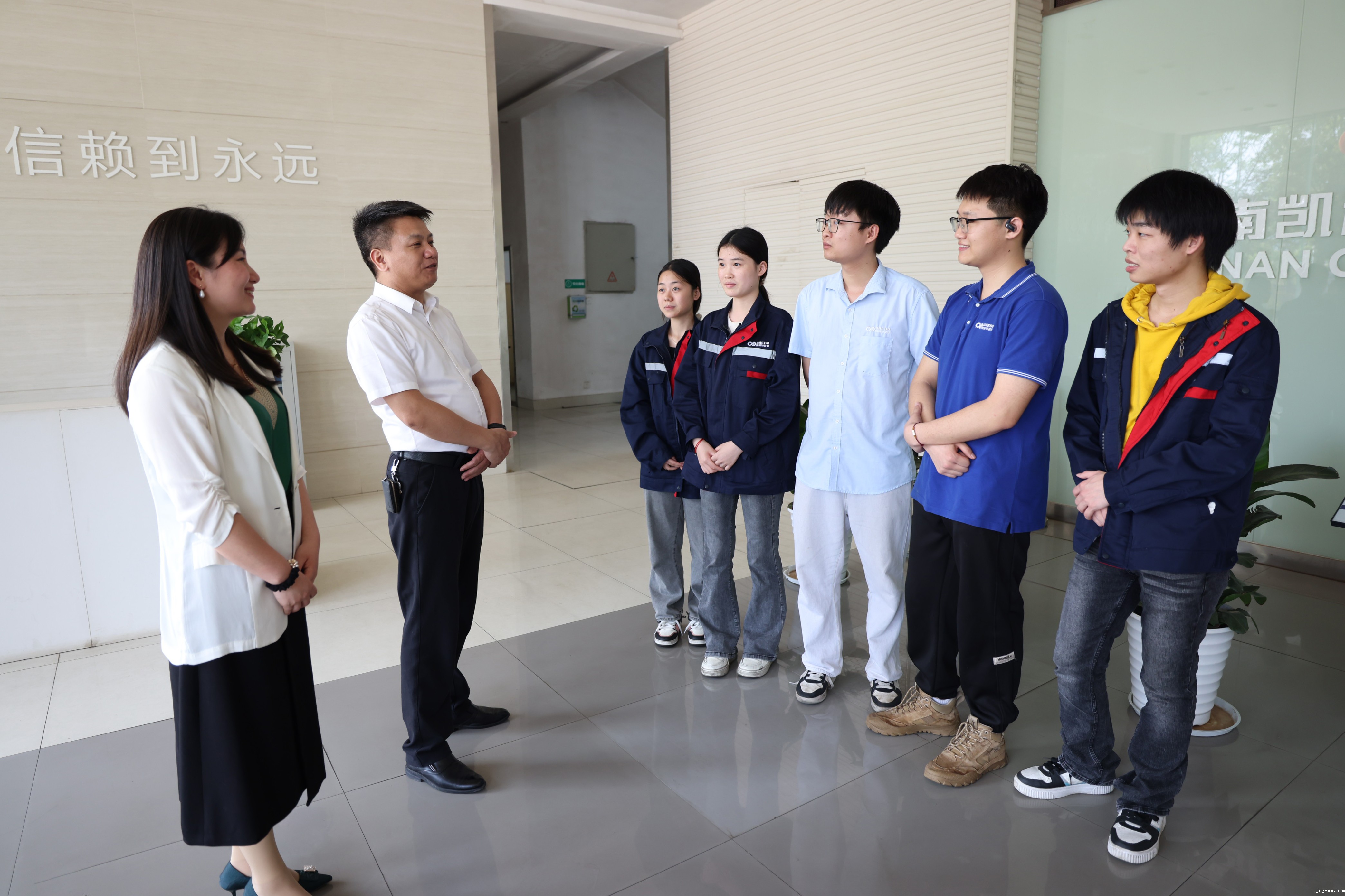 f64fa4eb5cefbc9dc831e4c2b6123ced.jpg f64fa4eb5cefbc9dc831e4c2b6123ced.jpg