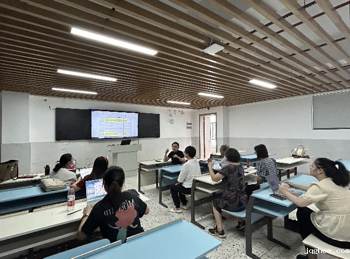 习概配图_副本.jpg 习概配图_副本.jpg