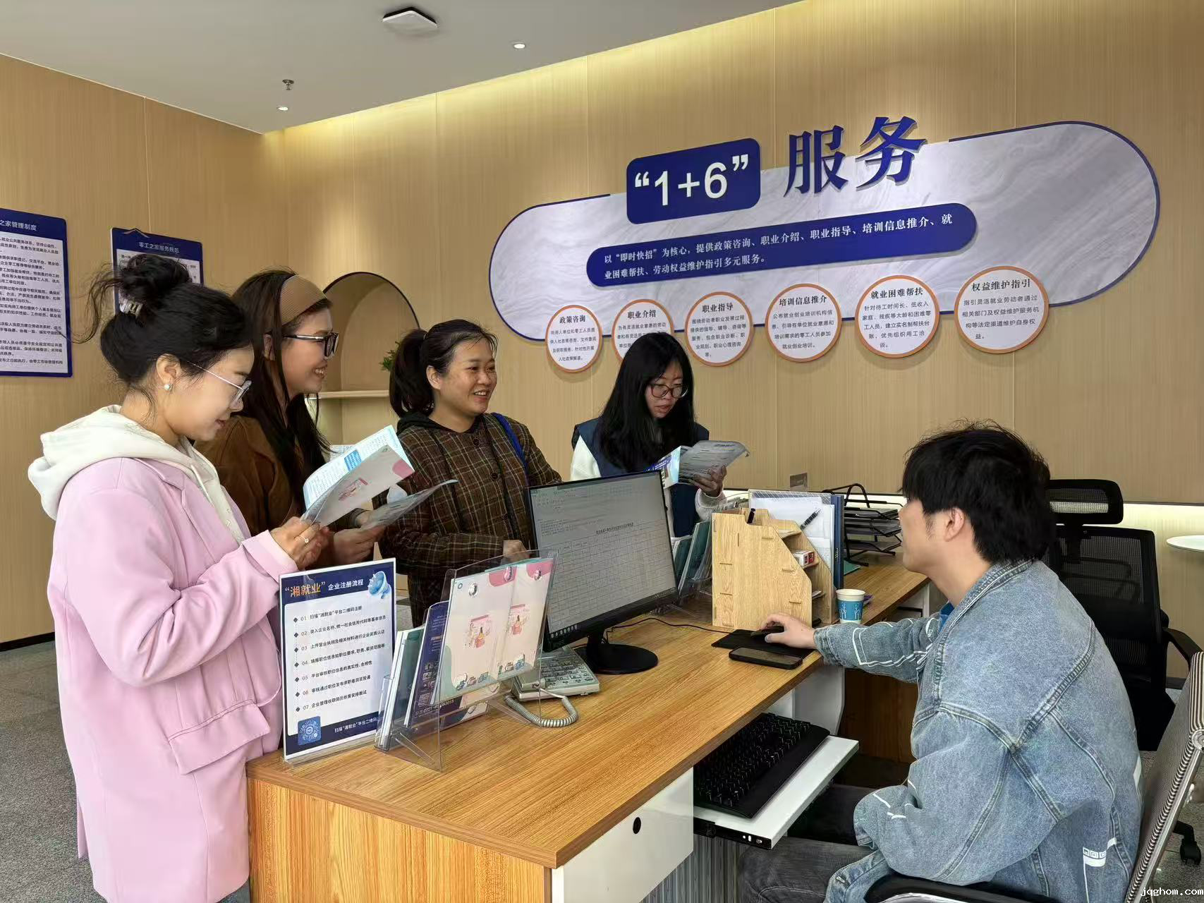 图片2.png 图片2.png